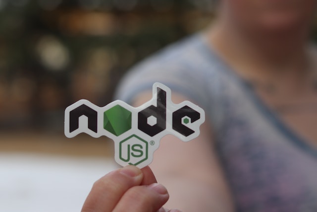 https://www.texno.blog/Node.js nədir və ondan niyə istifadə etməlisiniz?